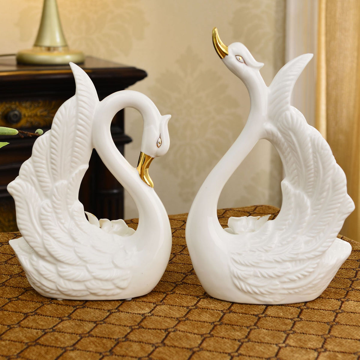 Elegant Ceramic Swan Couple Figurine Pair, Floral White Decorative Sculptures for Shelves, Weddings and Thoughtful Home Gifts