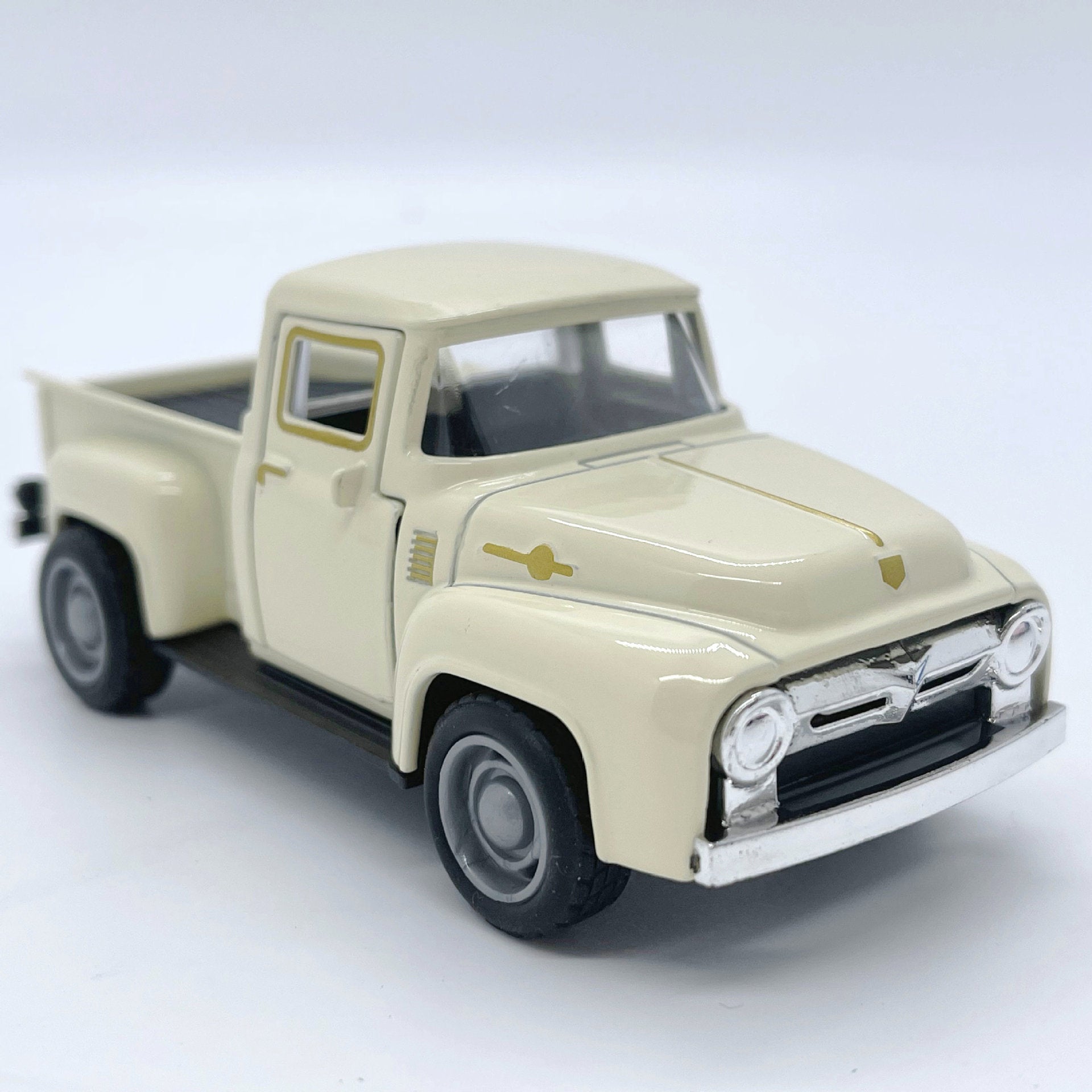 Vintage Alloy Pickup Truck Model – 1:32 Die-Cast Mini Car for Collectors & Home Decor