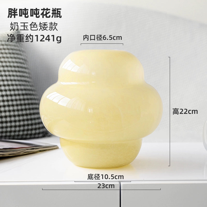 Vintage Ins style honey cream living room glass floral decoration, light luxury and high-end, milky white antique vase