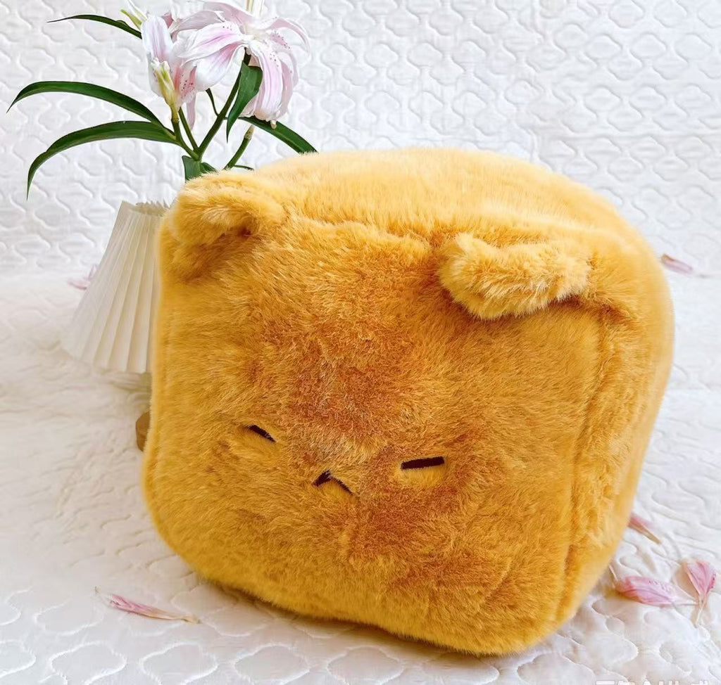 Square Cat Plush Cushion, 18 x 18 cm Soft Tofu-Inspired Cube Cat in White, Yellow or Blue for Cozy Bedrooms, Desks and Gifts