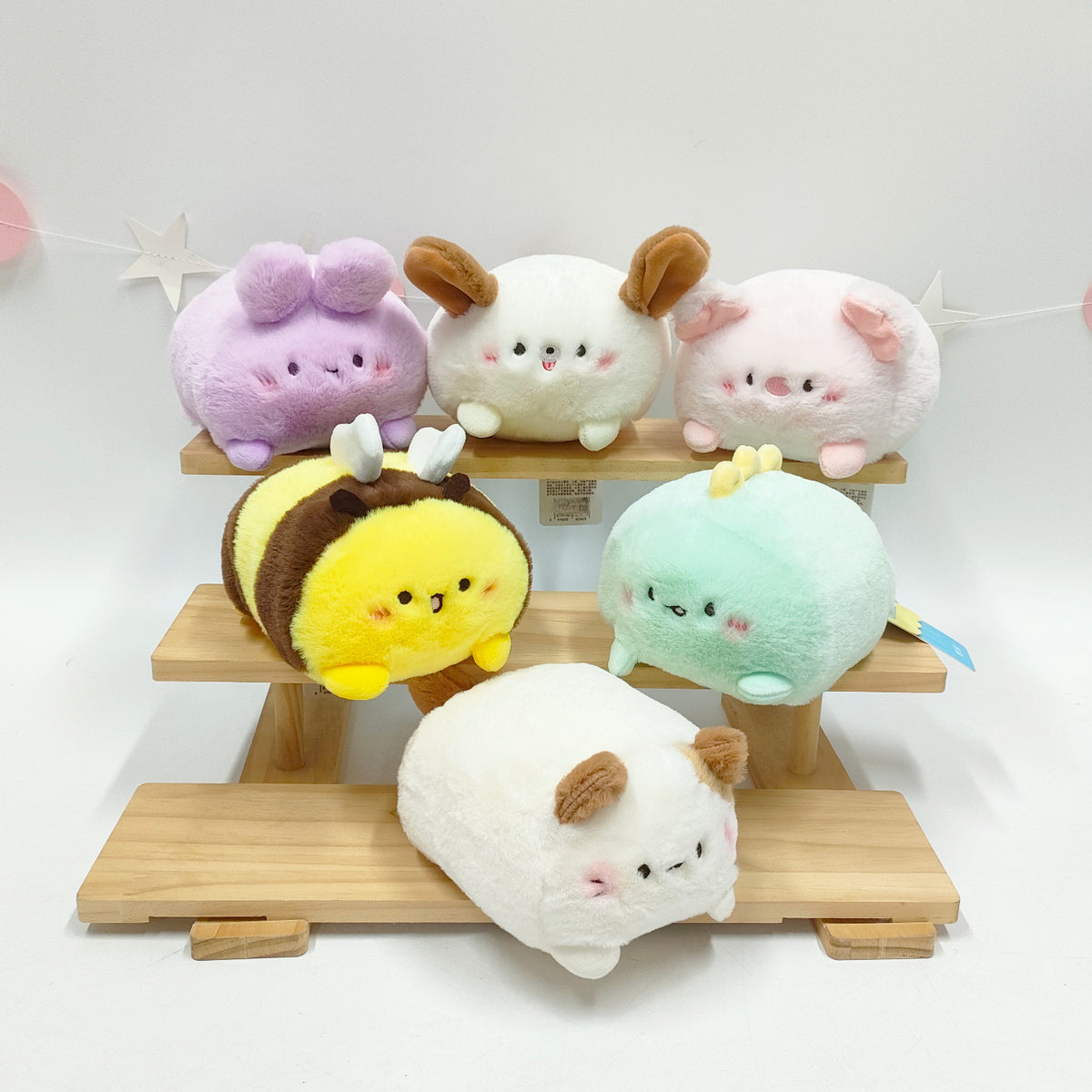 Round Animal Plush Toy, 15 cm Mini Pig, Calico Cat, Bunny, Dinosaur, Bee or Puppy for Cozy Desks and Gifts