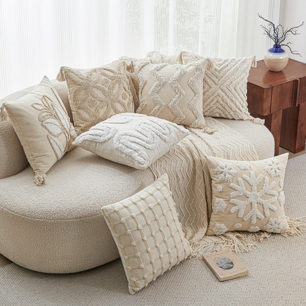 Neutral Tufted Pillow Cover, Textured 45 x 45 cm Cushion Case with Leaf, Wave and Tassel Designs for Cozy Sofas