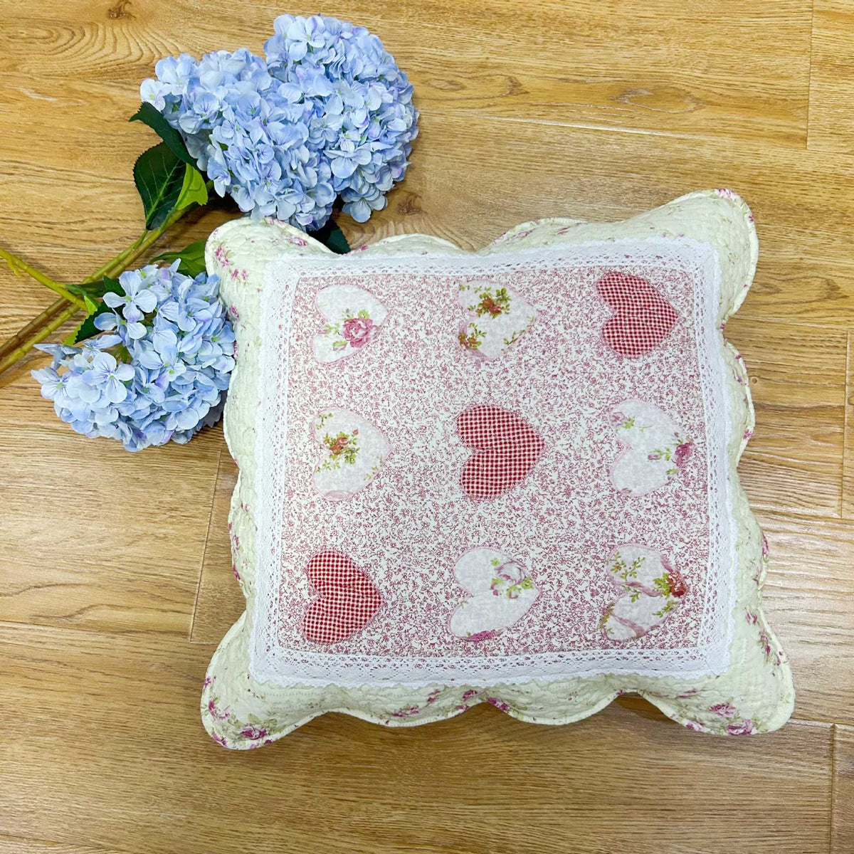 Pastel Patchwork and Heart Pillow Cover, 45 x 45 cm Decorative Cushion Case for Sofas and Bedrooms