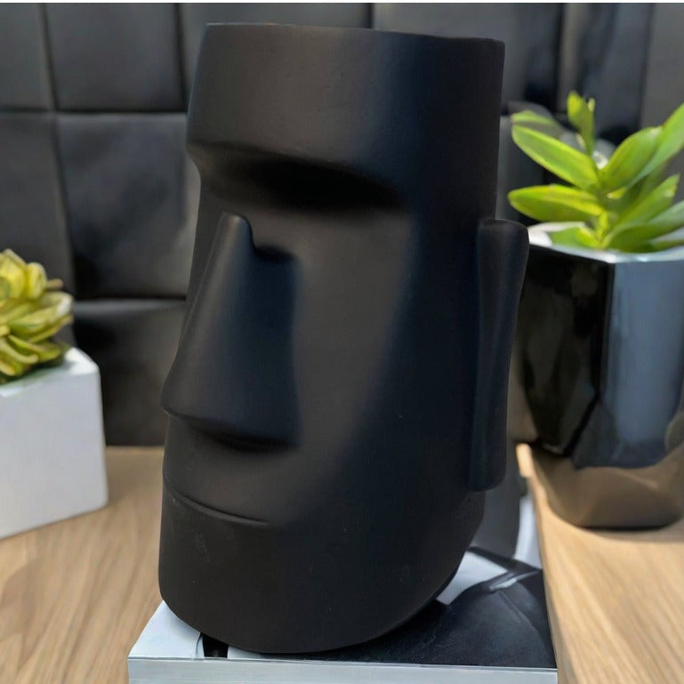 Moai-Inspired Face Pen Holder, Sculptural Black or White Pencil Cup for Modern Desks, Shelves and Thoughtful Gifts
