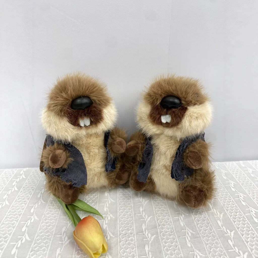 Marmot Plush Toy, 16–28 cm Stuffed Woodland Animal in Brown, Gray, Khaki or Patterned Vest Styles for Cozy Gifts