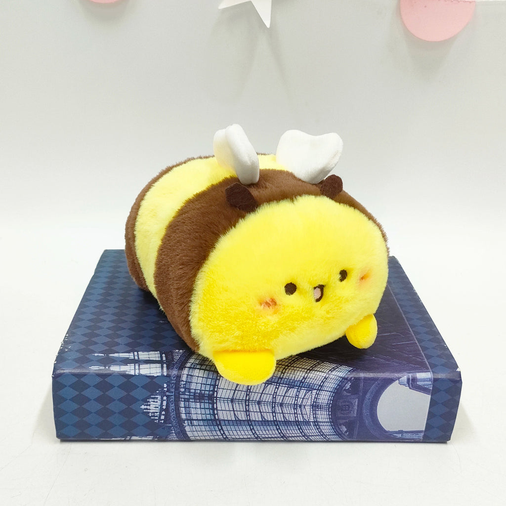 Round Animal Plush Toy, 15 cm Mini Pig, Calico Cat, Bunny, Dinosaur, Bee or Puppy for Cozy Desks and Gifts