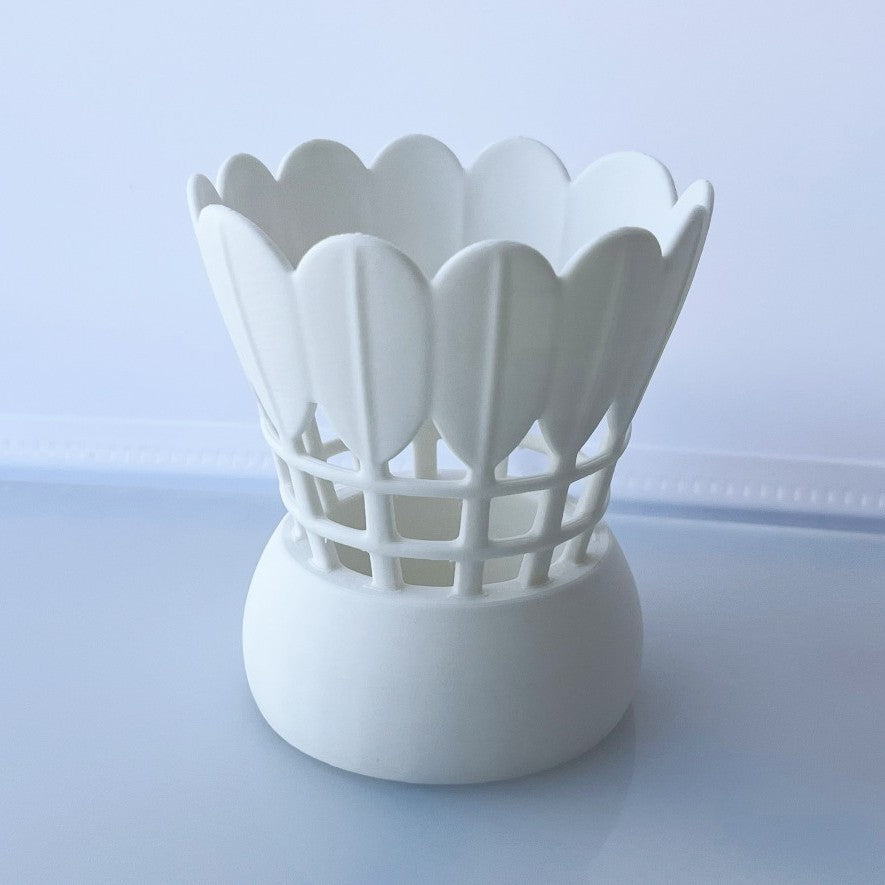 Badminton Shuttlecock Pencil Holder, Sculptural Desk Organizer in White or Black for Pens, Brushes and Playful Workspaces