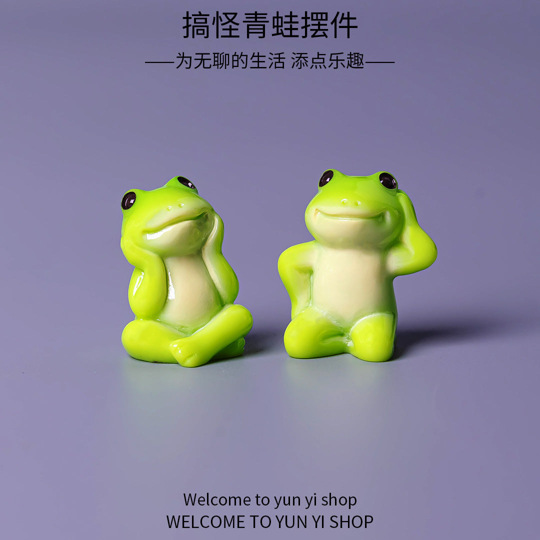 Playful Mini Frog Figurine Set of 6, Green Frogs in Expressive Poses for Desk Displays and Miniature Scenes