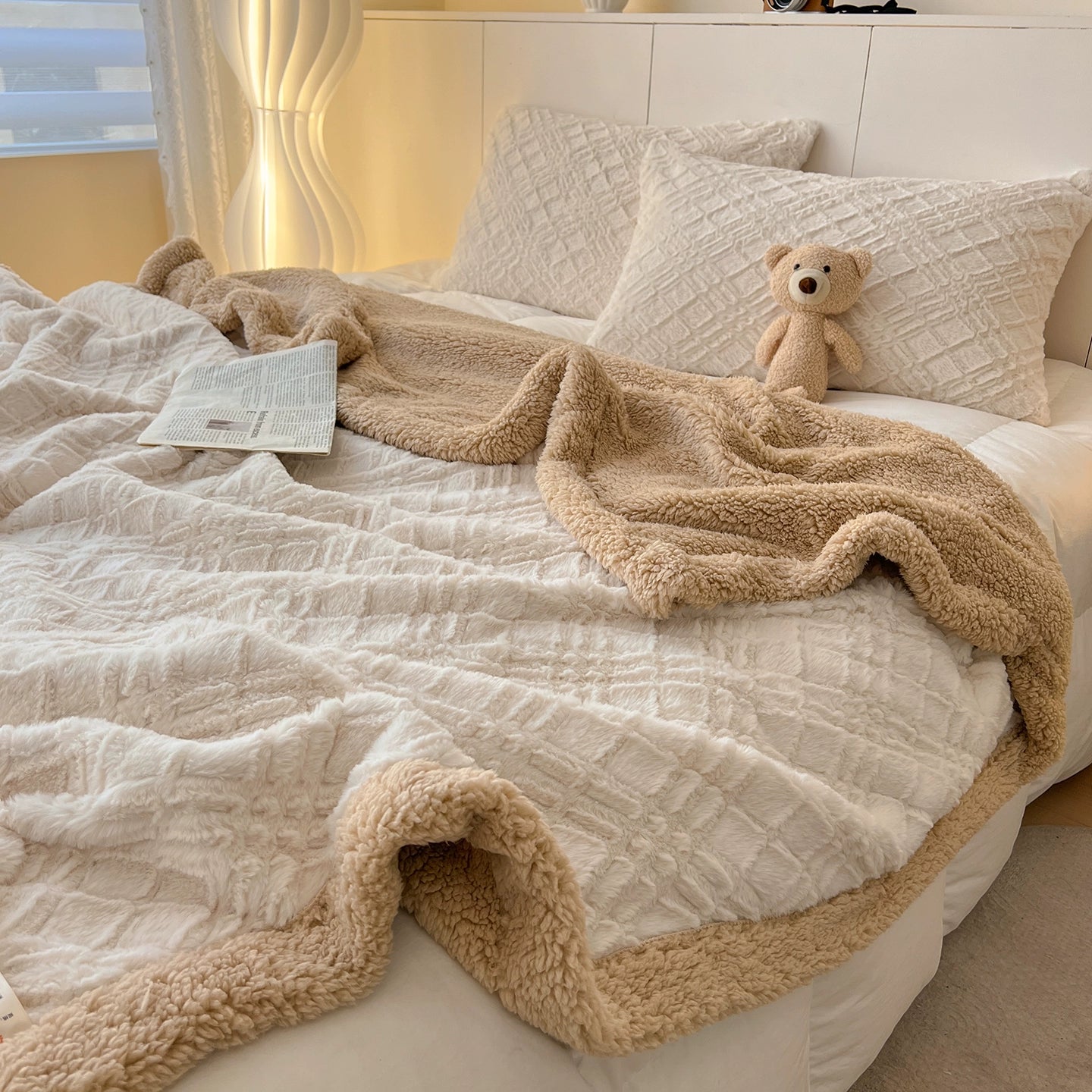 Cozy Double-Sided Fleece Blanket