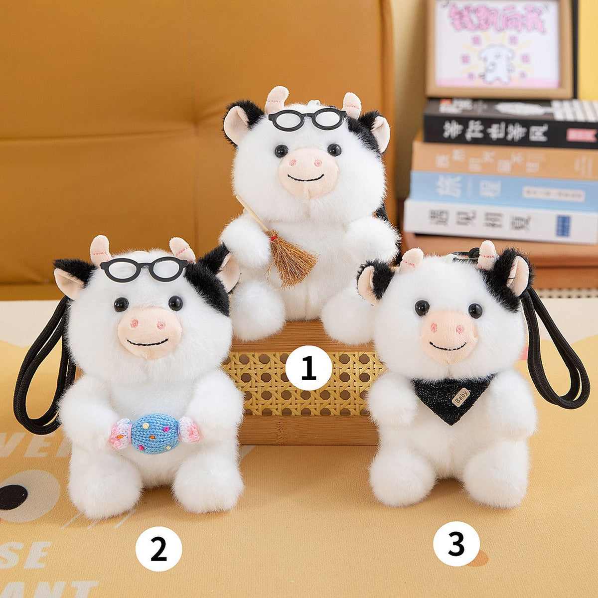 Mini Animal Plush Friends, 16 cm Pocket-Sized Stuffed Toys with Raccoon, Sloth, Cat, Penguin, Dinosaur and Frog Styles for Cozy Desks