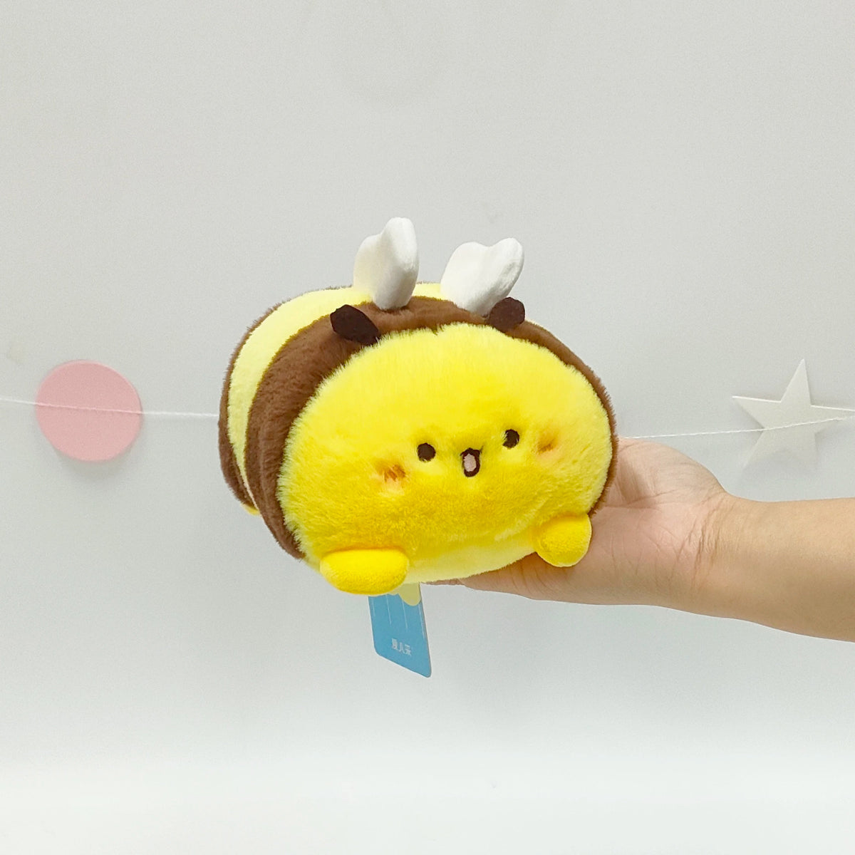 Round Animal Plush Toy, 15 cm Mini Pig, Calico Cat, Bunny, Dinosaur, Bee or Puppy for Cozy Desks and Gifts