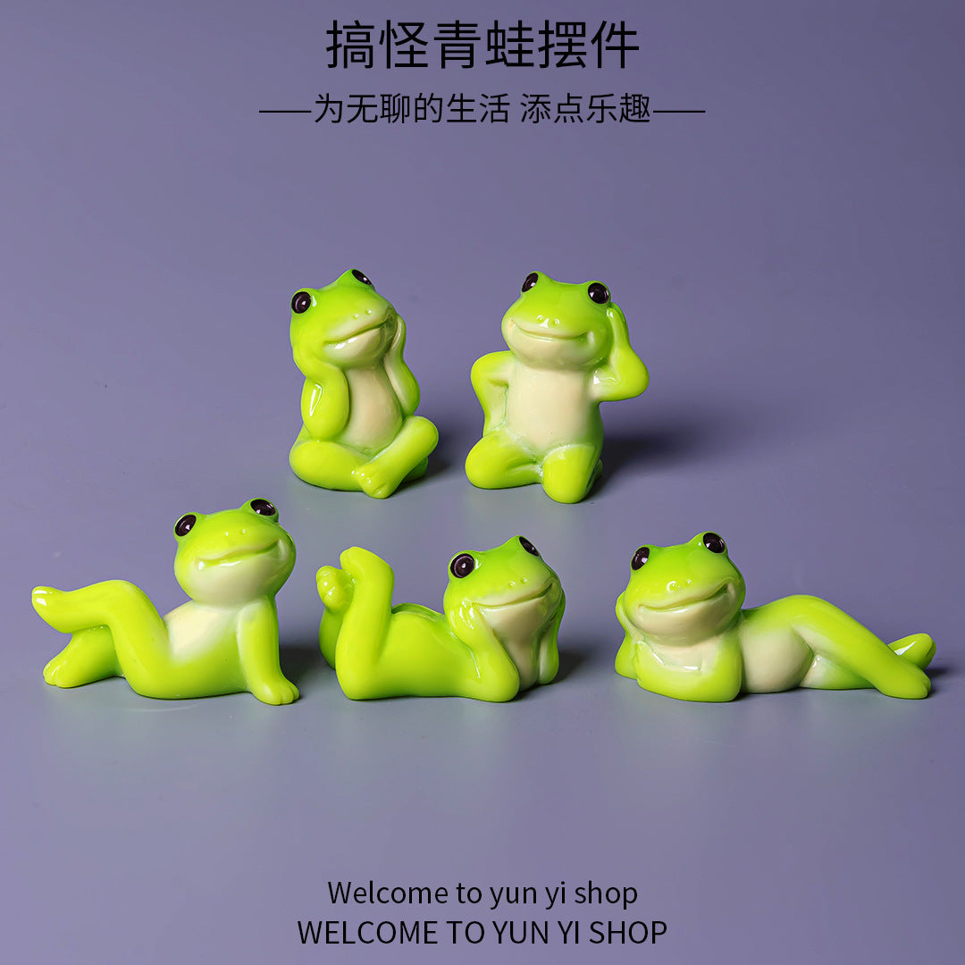 Playful Mini Frog Figurine Set of 6, Green Frogs in Expressive Poses for Desk Displays and Miniature Scenes