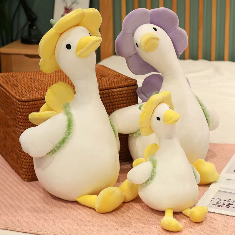 Flower Hat Goose Plush Toy, 30 cm White Goose with Lavender or Yellow Blooms for Cozy Bedrooms and Whimsical Gifts