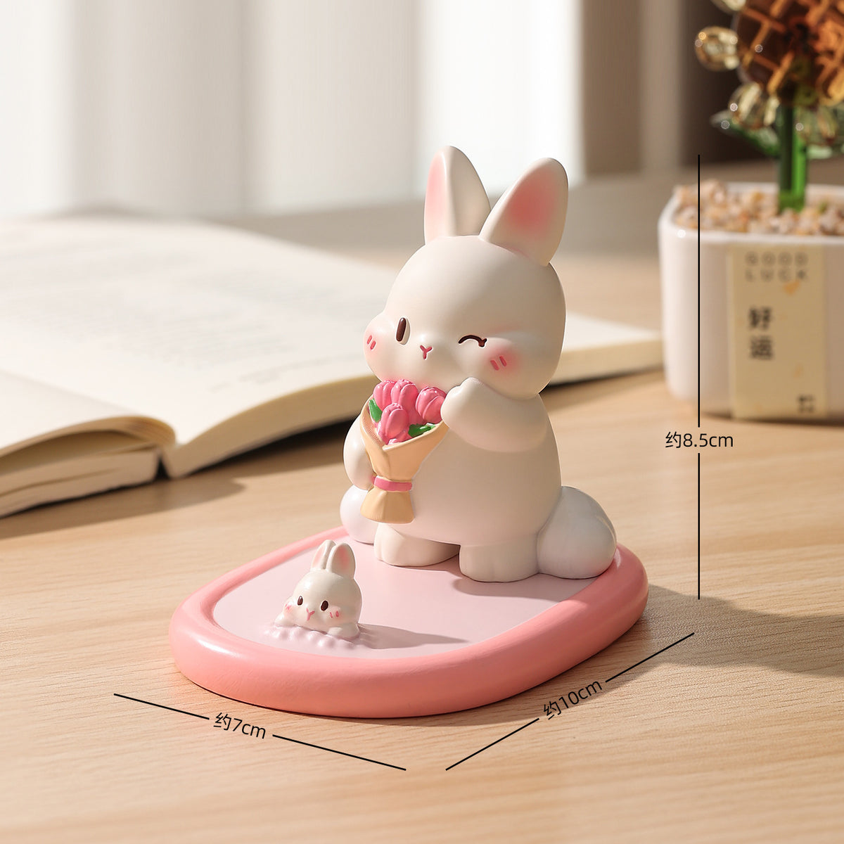 Whimsical Cat and Bunny Phone Stands, Decorative Desktop Holders for Workspaces and Thoughtful Gifts