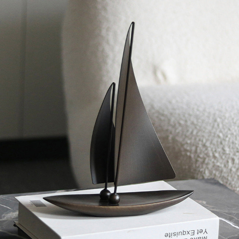 Smooth Sailing Sailboat Decor - Resin Plain sailing Statue, Structurally Stable Glossy Home Office Ornament, Good Luck Prosperity Feng Shui Decorative Sculpture