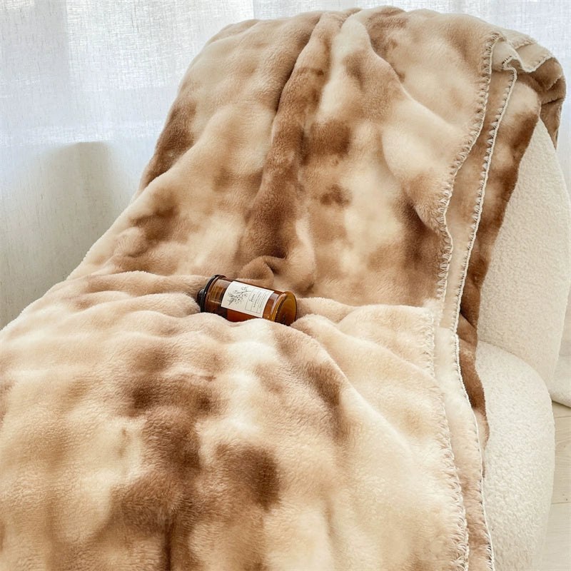 Plush Blanket: Cozy Washable Chic