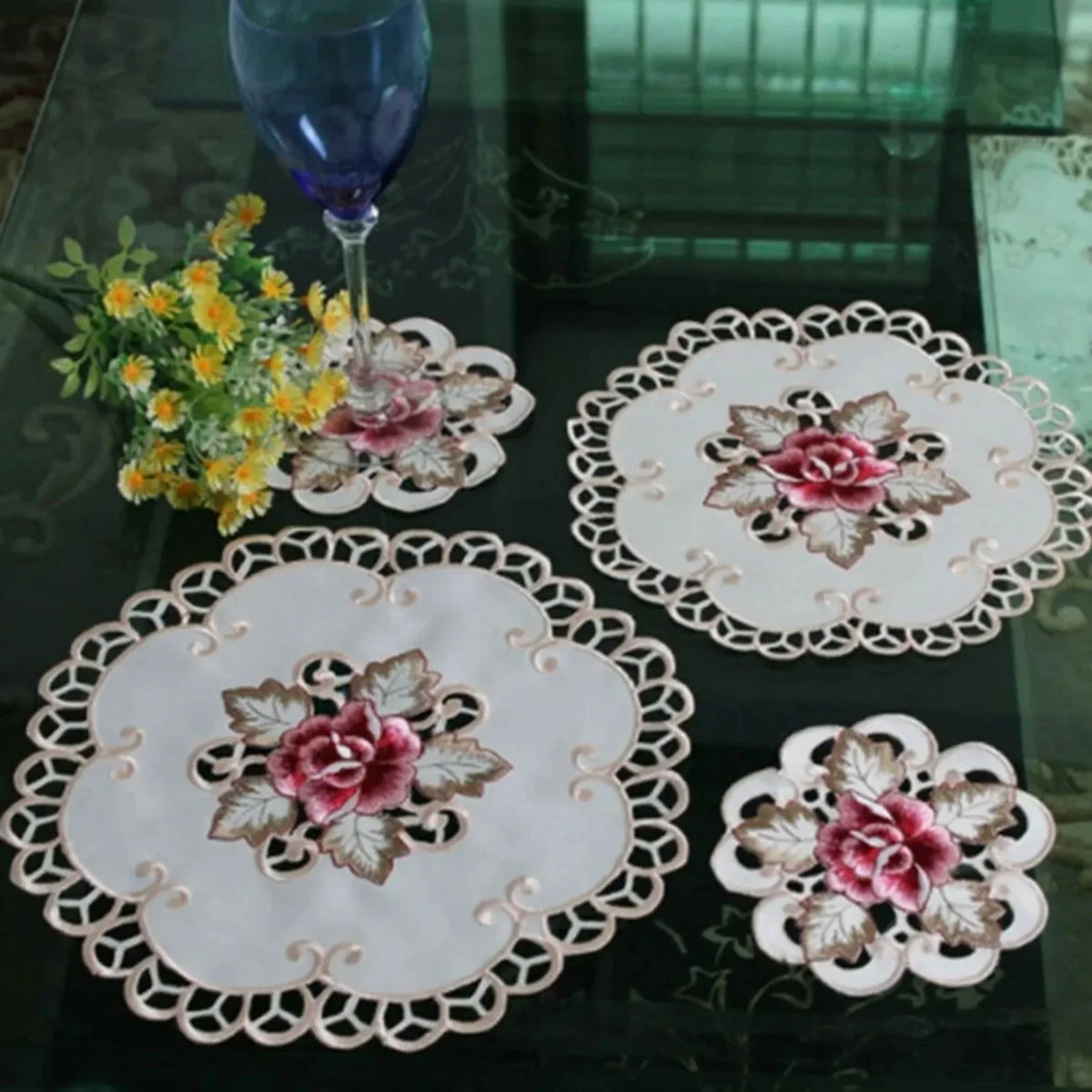 Floral Embroidered Satin Table Mats Set of 4, 20 cm Round Fabric Accents for Tea Tables, Dessert Plates and Cozy Dining