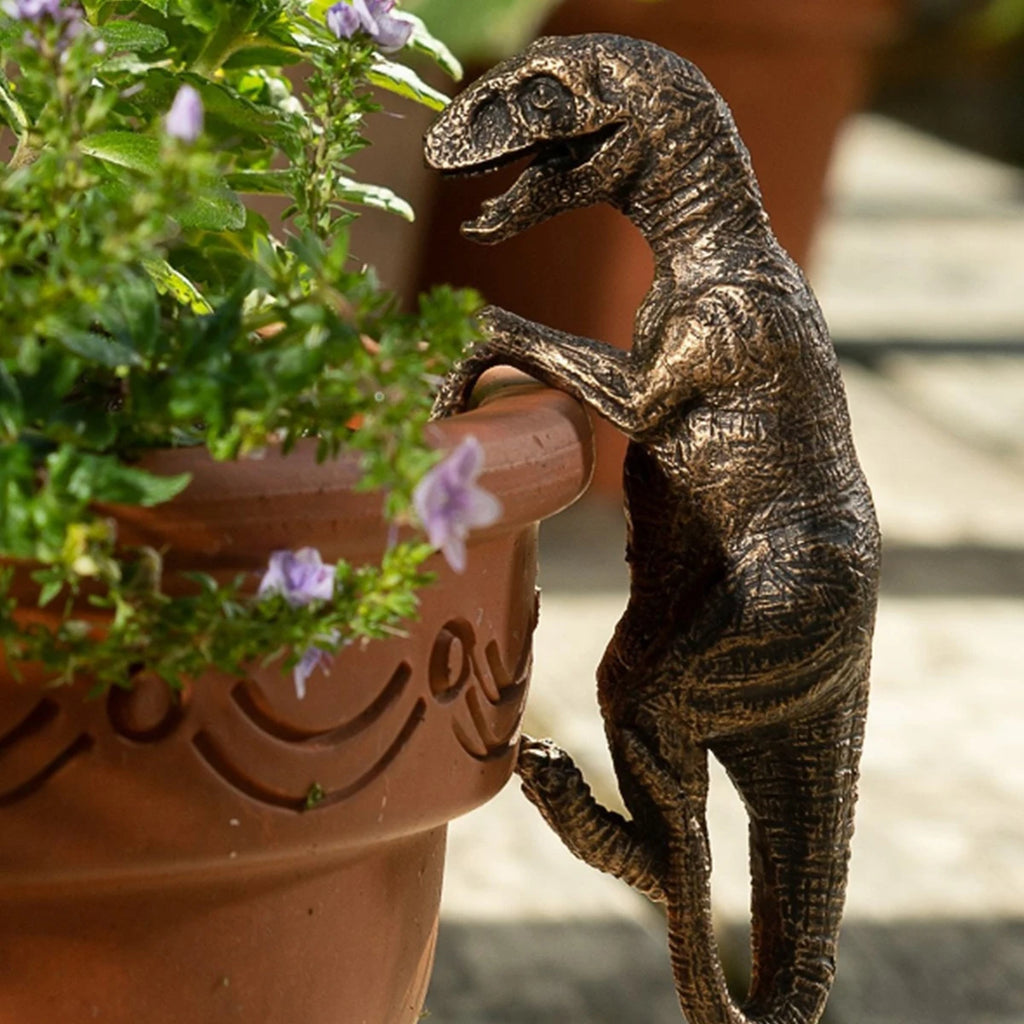 Climbing Dinosaur Planter Ornament, Mini Resin T-Rex Figurine for Succulent Pots, Desk Plants and Playful Home Decor