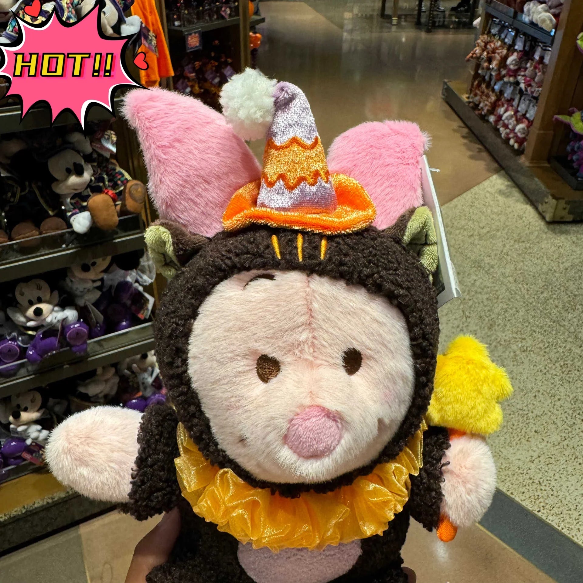 Shanghai Disneyland 2024 Halloween Winnie the Pooh, Piglet, Tigger, and Eeyore Plush Toys & Souvenirs
