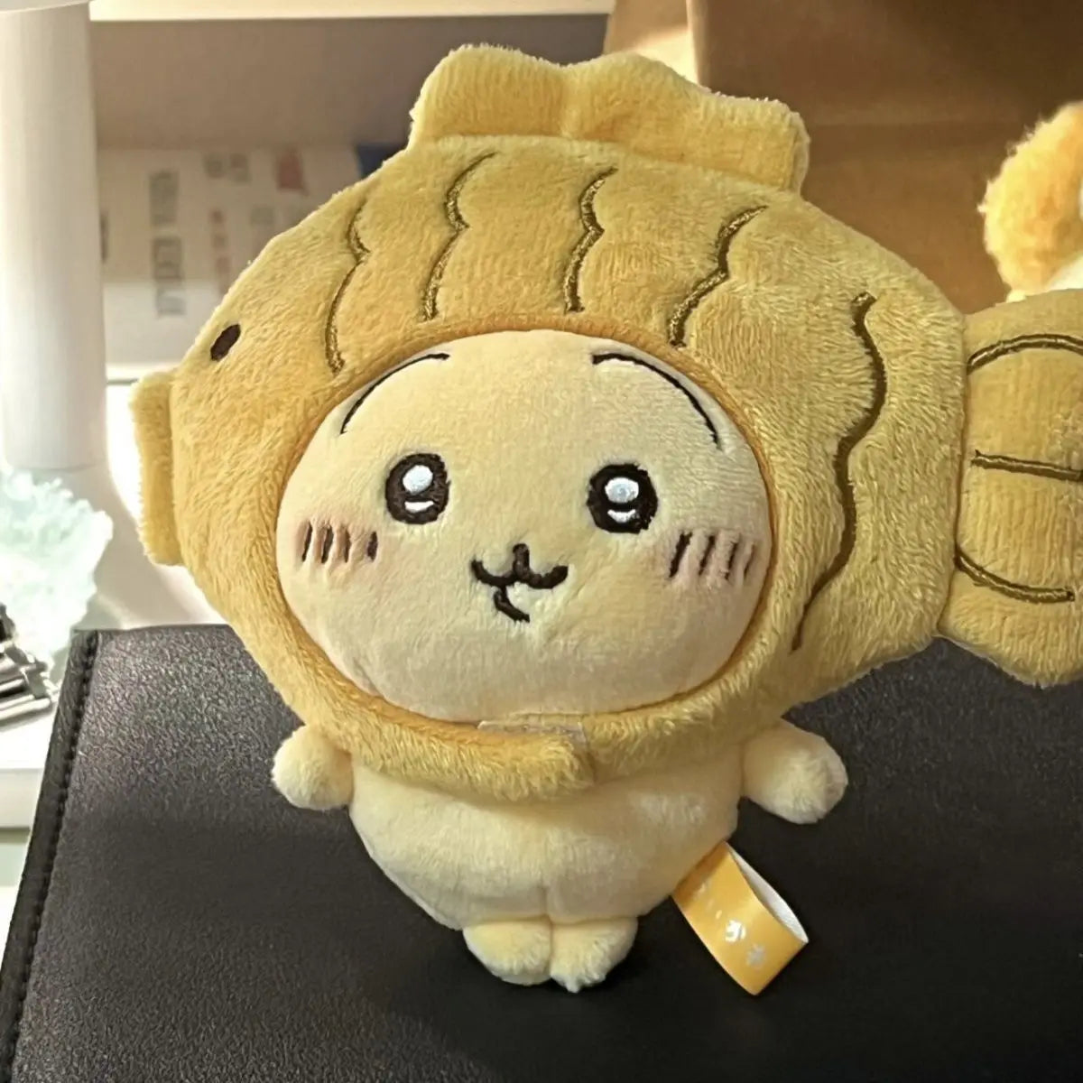 “16.5cm Taiyaki Plush Toy - Cute Fish-Shaped Pastry Stuffed Animal, Soft Cuddly Companion for Kids & Adults, Kawaii Room Decor & Gift”