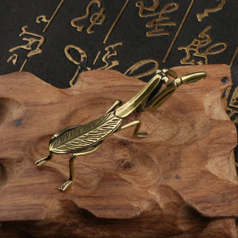 Mini Insect Desk Figurine, Gold-Tone or Black Mantis and Dragonfly Sculpture for Bookshelves, Home Office and Nature-Inspired Decor