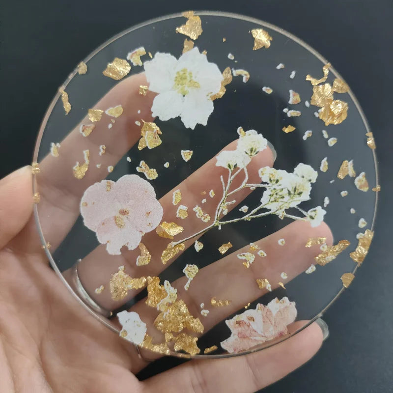 Clear Floral Acrylic Drink Coaster, Single Transparent Cup Mat with Delicate Flower Detail for Coffee Tables and Thoughtful Gifts