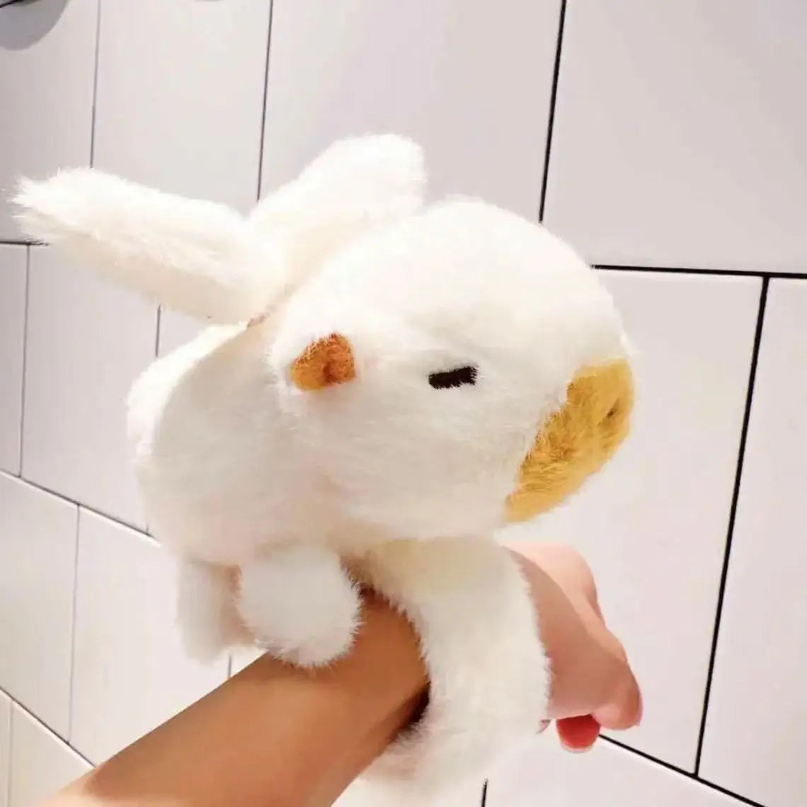 Capybara Plush Snap Bracelet With Pullable Wings Vibrating Keychain Kawaii Animal Toy For Bags Wholesale Cute Gift For Friends