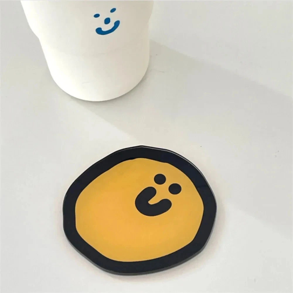 Playful Acrylic Drink Coaster, 8.5 × 8.7 cm Character Cup Mat in Six Designs for Coffee Tables, Desks and Cheerful Gifts