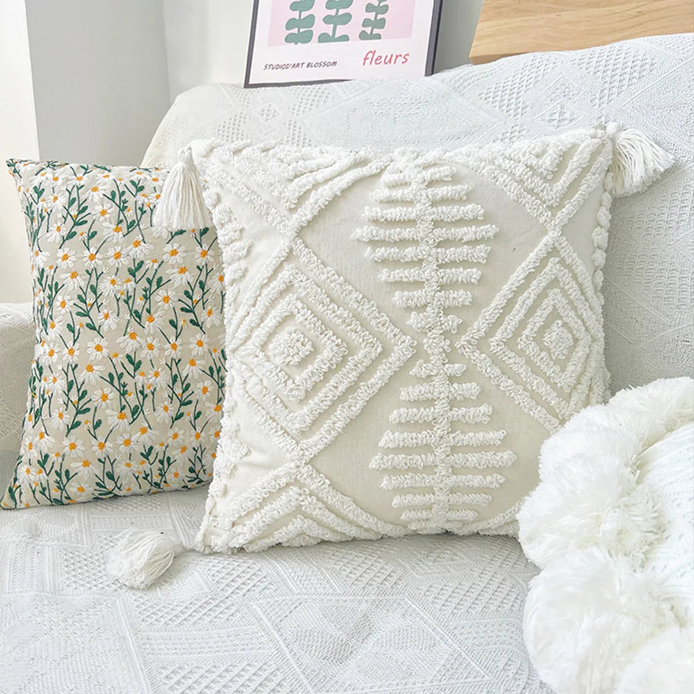 Meadow & Texture Decorative Pillow Cover – 45 × 45 cm